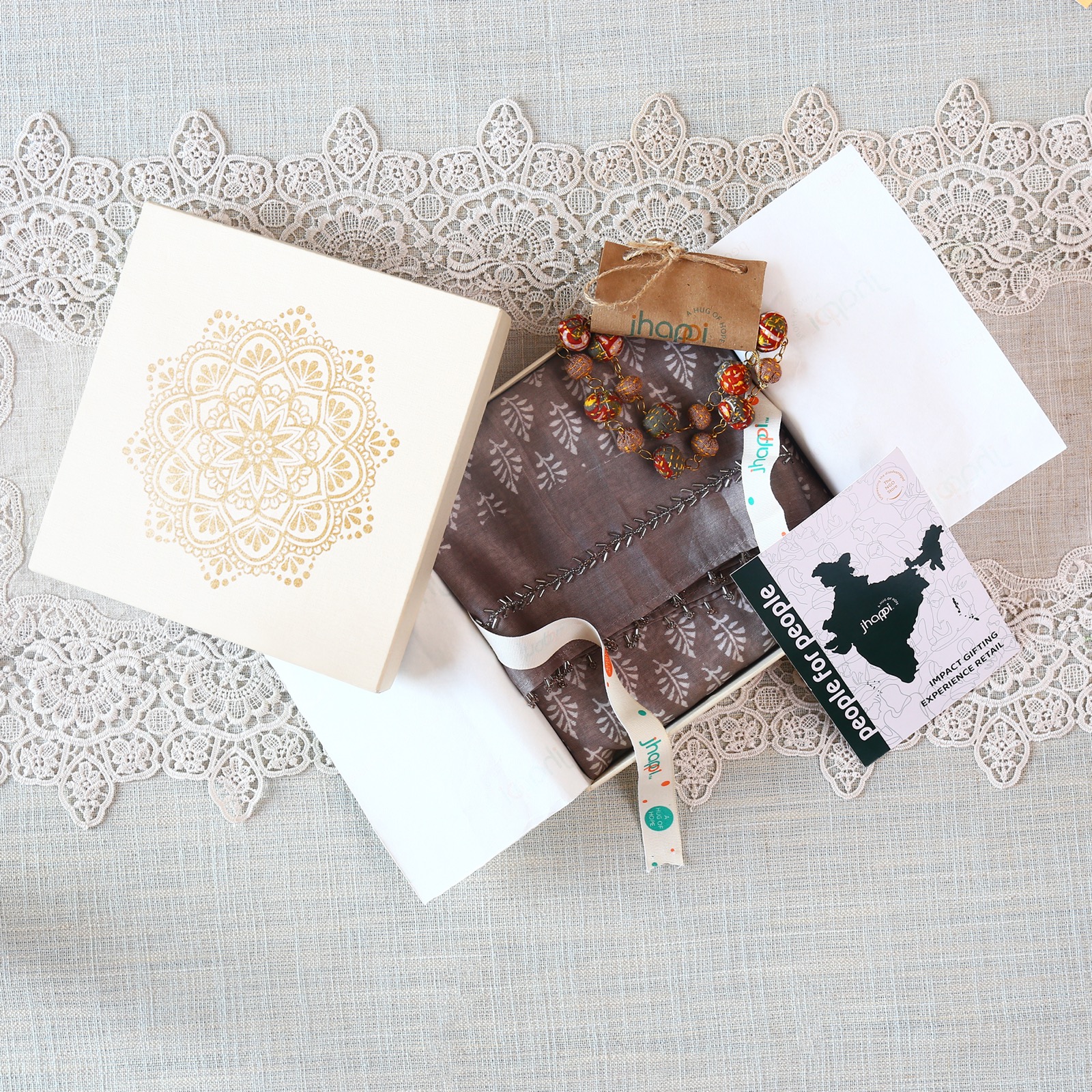 Block-printed stole and jewellery