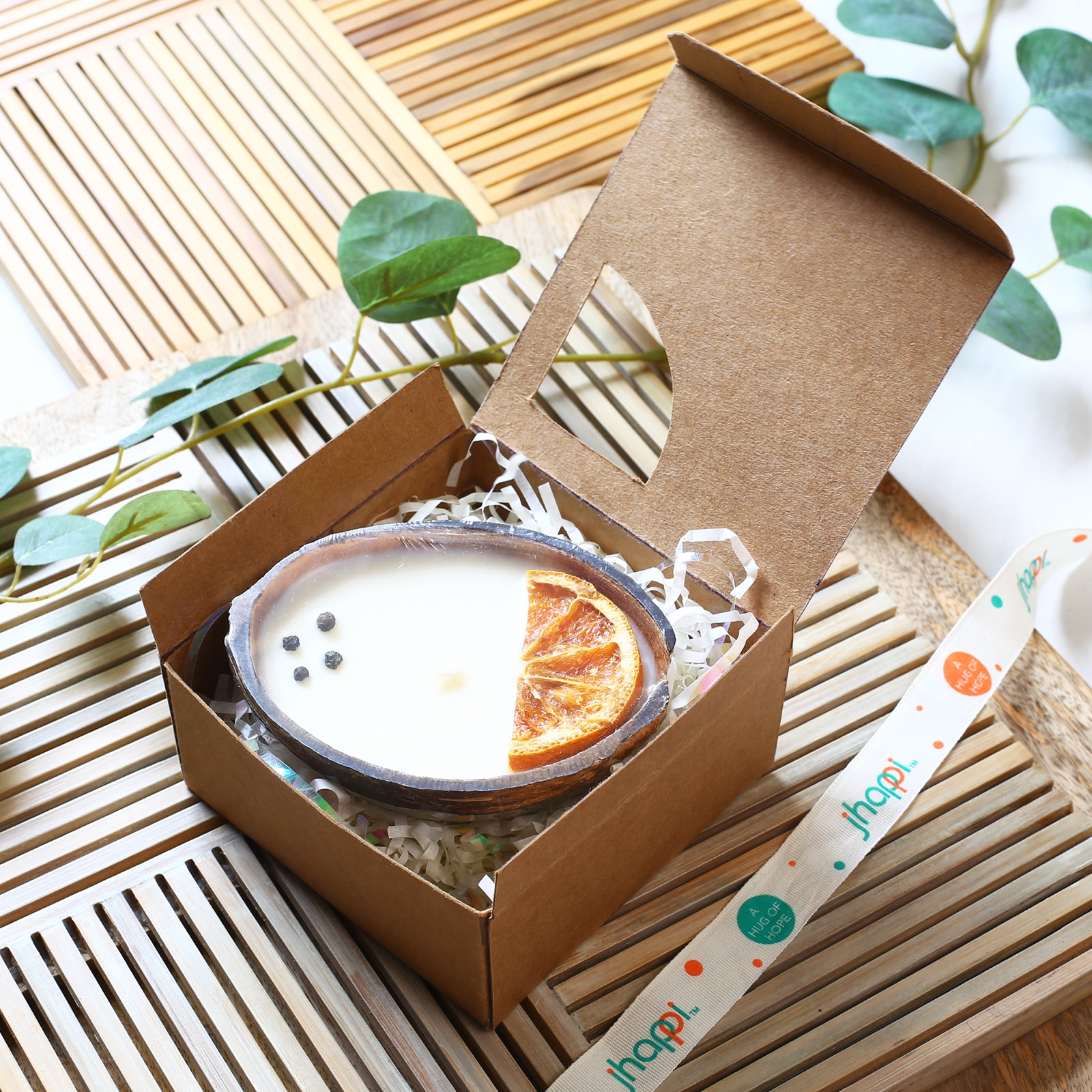 Thenga coconut-shell candles